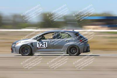 media/Oct-04-2025-OnGrid (Sat) [[44bd565ffa]]/Pink Group/Grapevine/